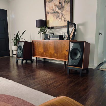 Mobile Fidelity - SourcePoint 10 Low Slung Speaker Stands [Pair]